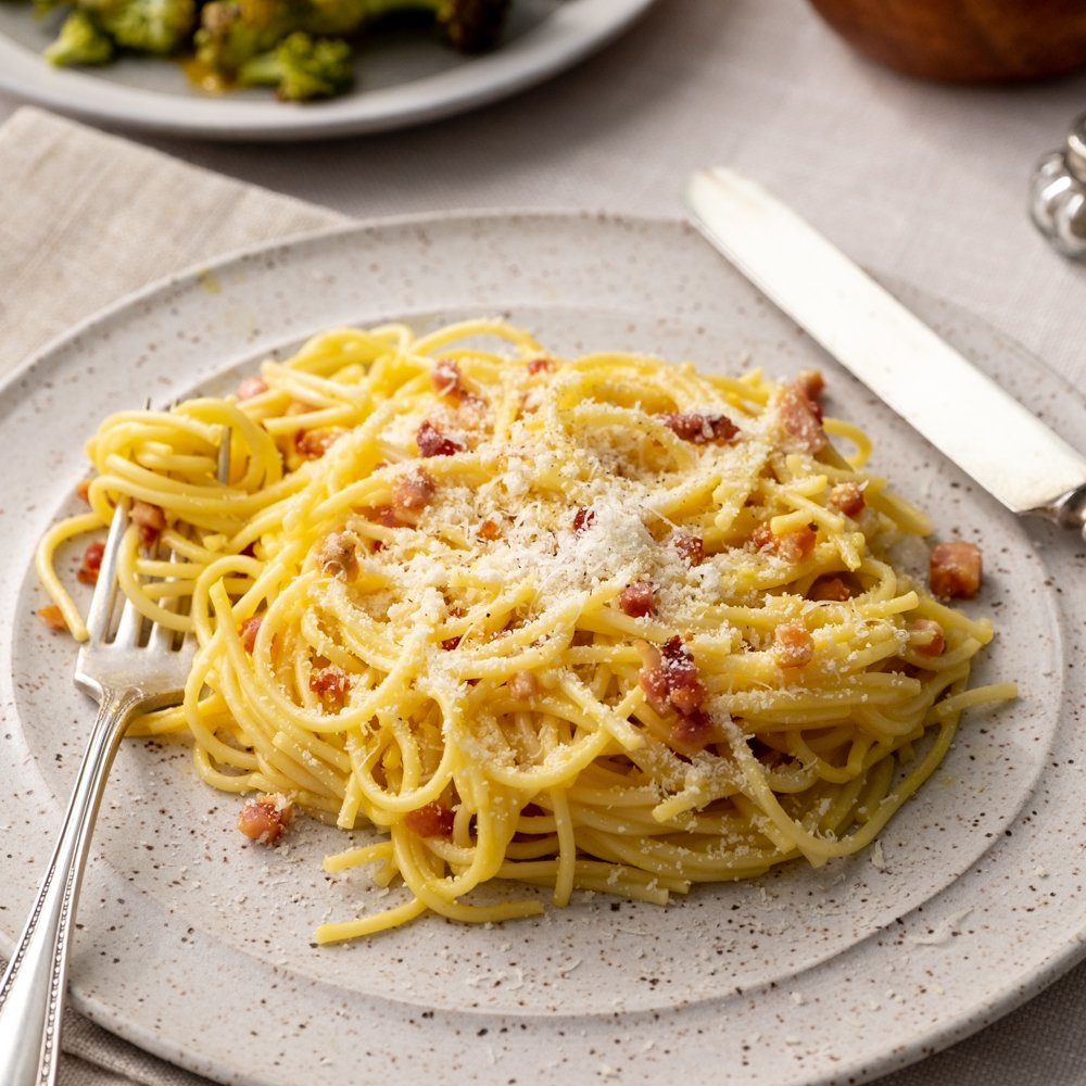 Spaghetti Carbonara with Roasted Caesar Broccoli – Recette Magazine