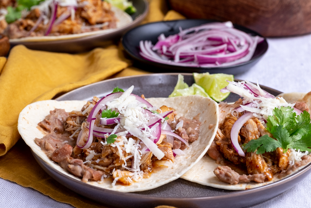 Chicken Tinga Tacos – Recette Magazine