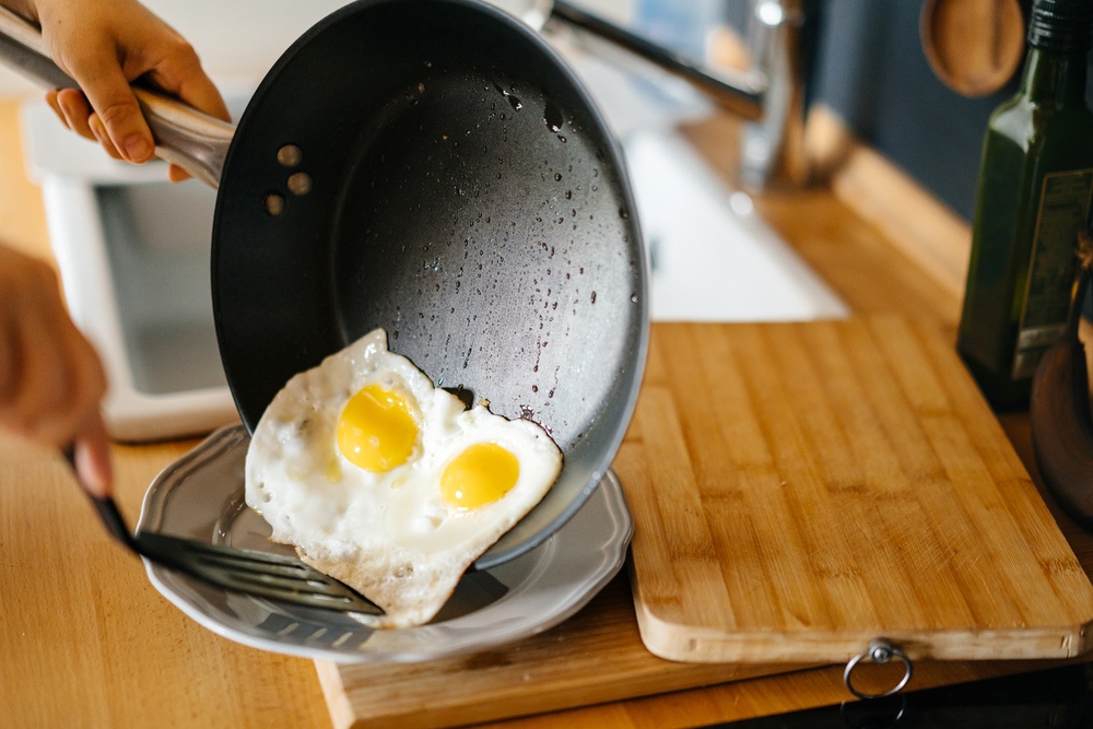 Perfect Sunny-Side Up Eggs – How to Make Sunny-Side Up Eggs