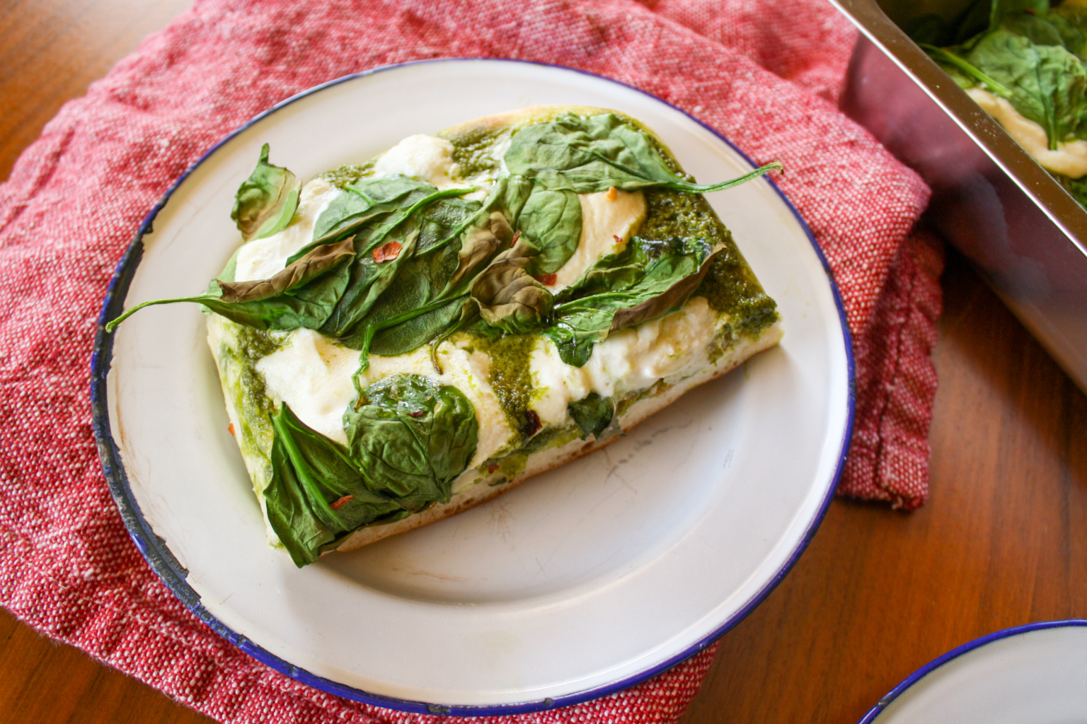 Pesto Spinach Flatbread with Ricotta Recette Magazine