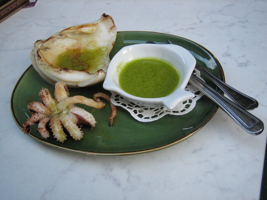 Pintxos and Tapas What’s the Difference? Recette Magazine