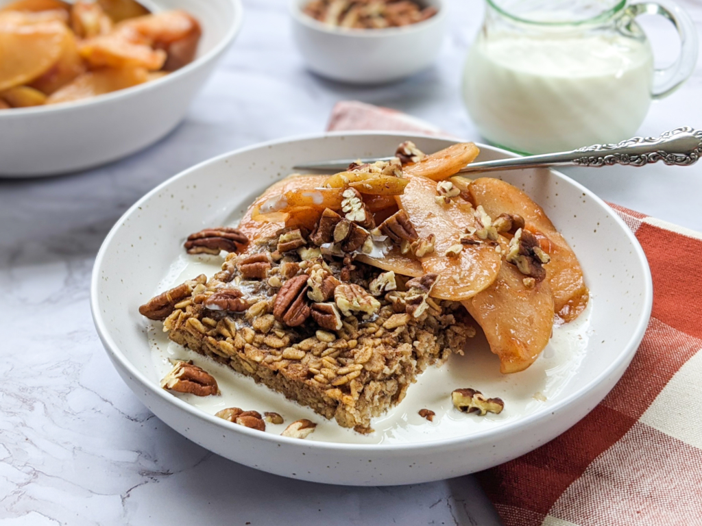 Baked Apple Oatmeal Recette Magazine