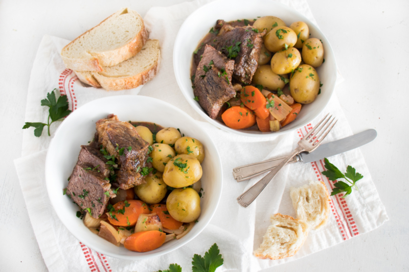 Red Wine and Butter Beef Pot Roast with New Potatoes Recette Magazine