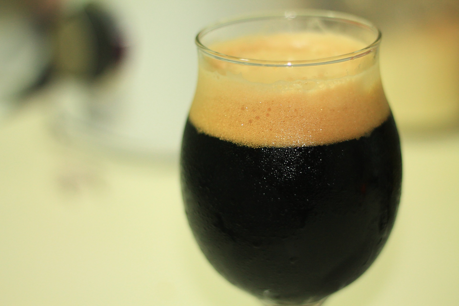 Twist and Stout A Guide to Our Favorite Beer Recette Magazine