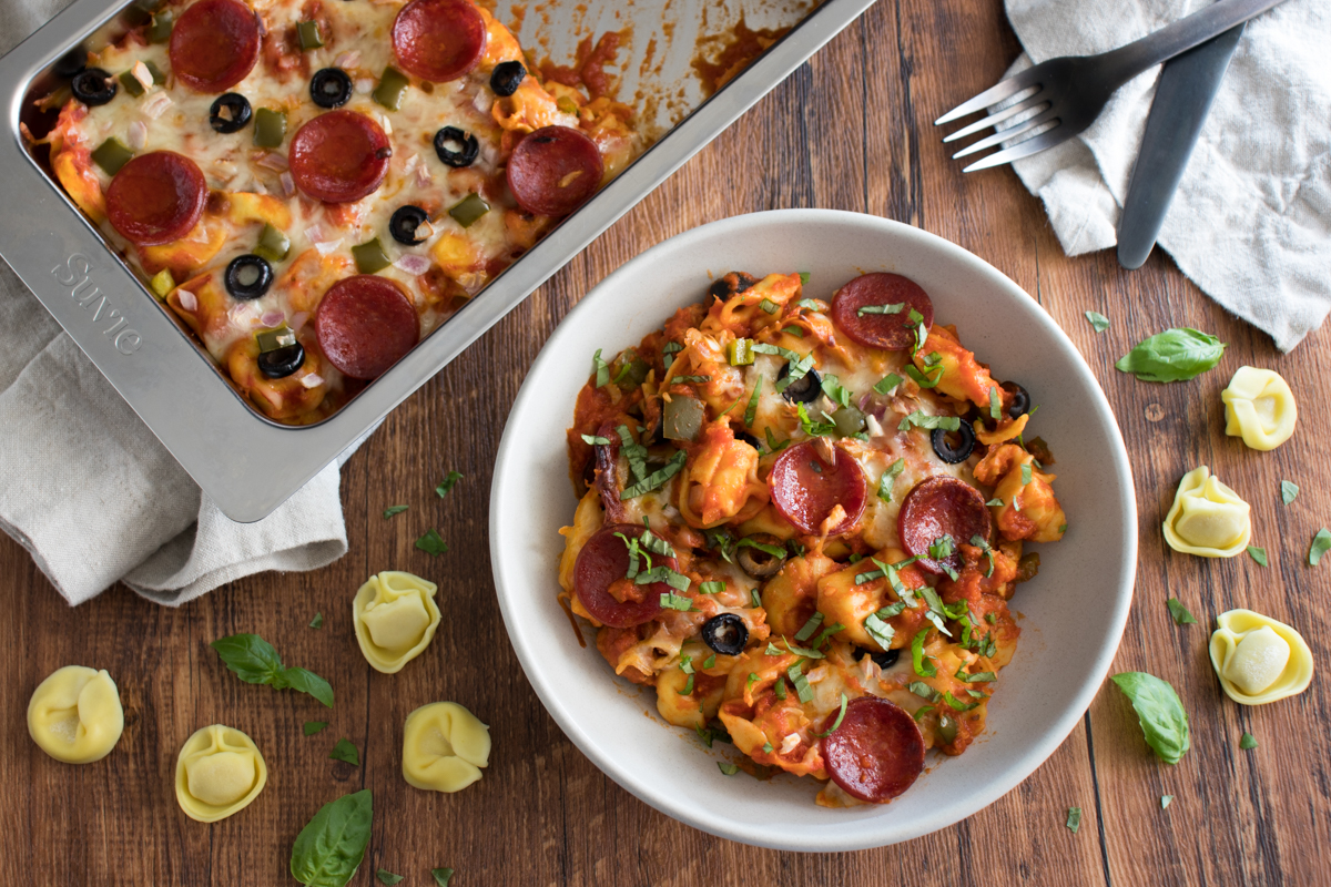 Supreme Pizza Tortellini Bake – Recette Magazine