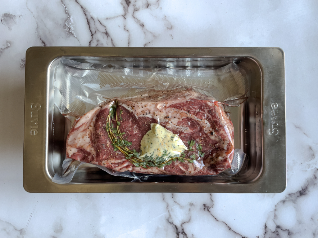 How to Cook Prime Rib - The Gourmet Bon Vivant