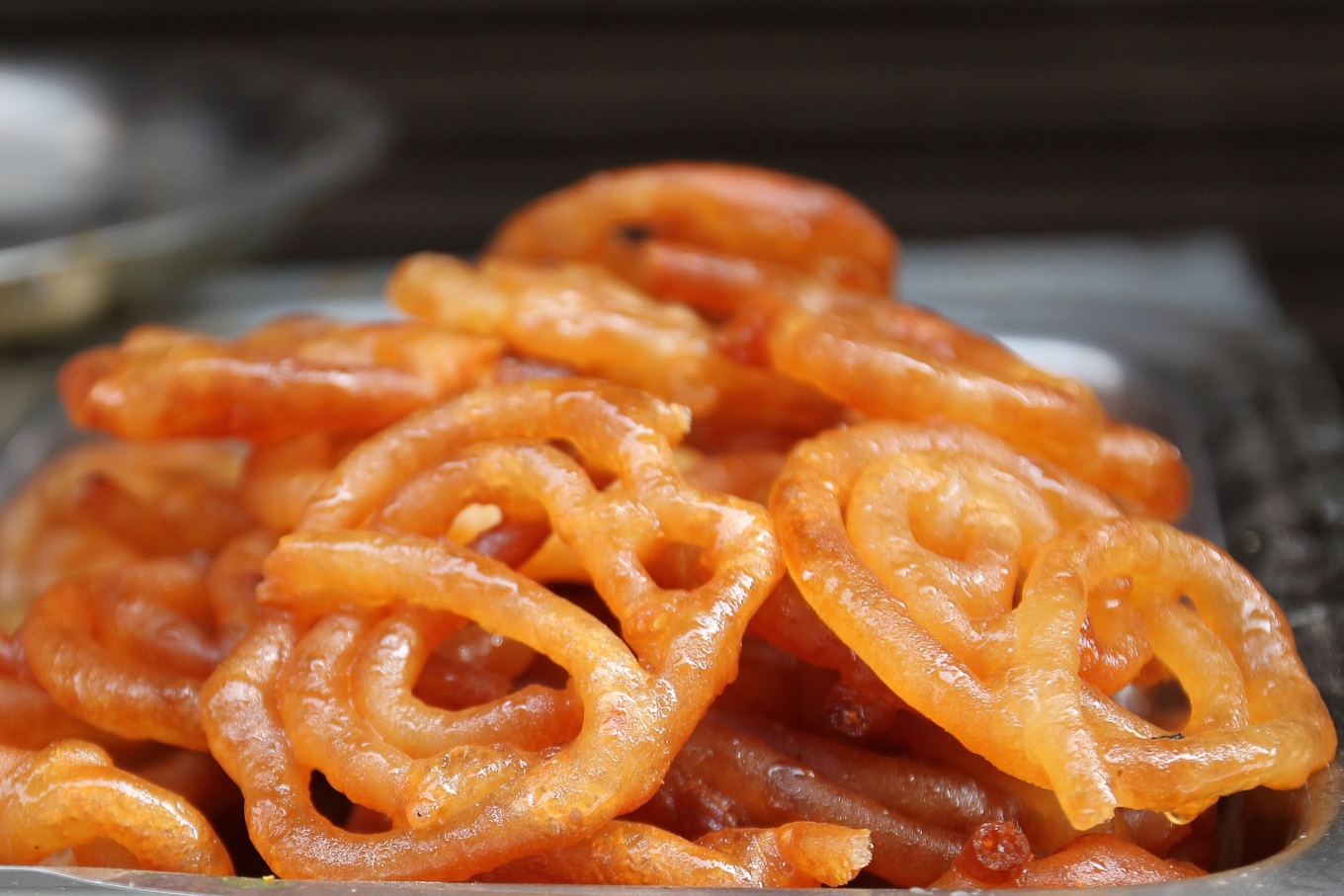 Jalebi: The Crunchy Spiral Confection – Recette Magazine