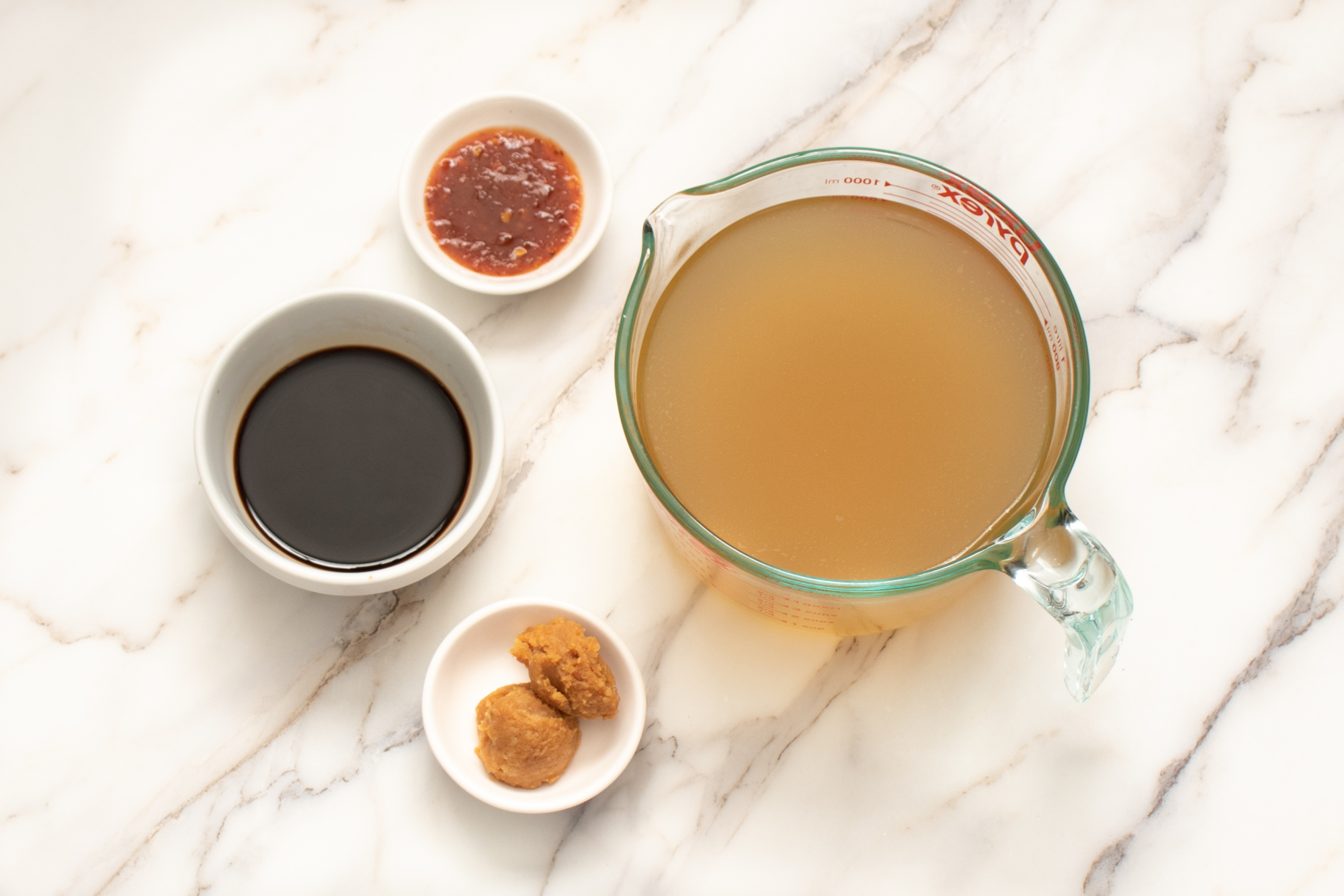 Spicy Miso Chicken Noodle Soup Recette Magazine