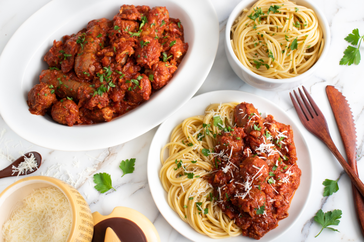 Sunday Gravy with Spaghetti Recette Magazine