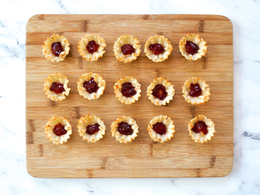 Apricot & Frangipane Tartlets – Recette Magazine