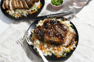 Hoisin Pork Chops with Sesame Rice – Recette Magazine