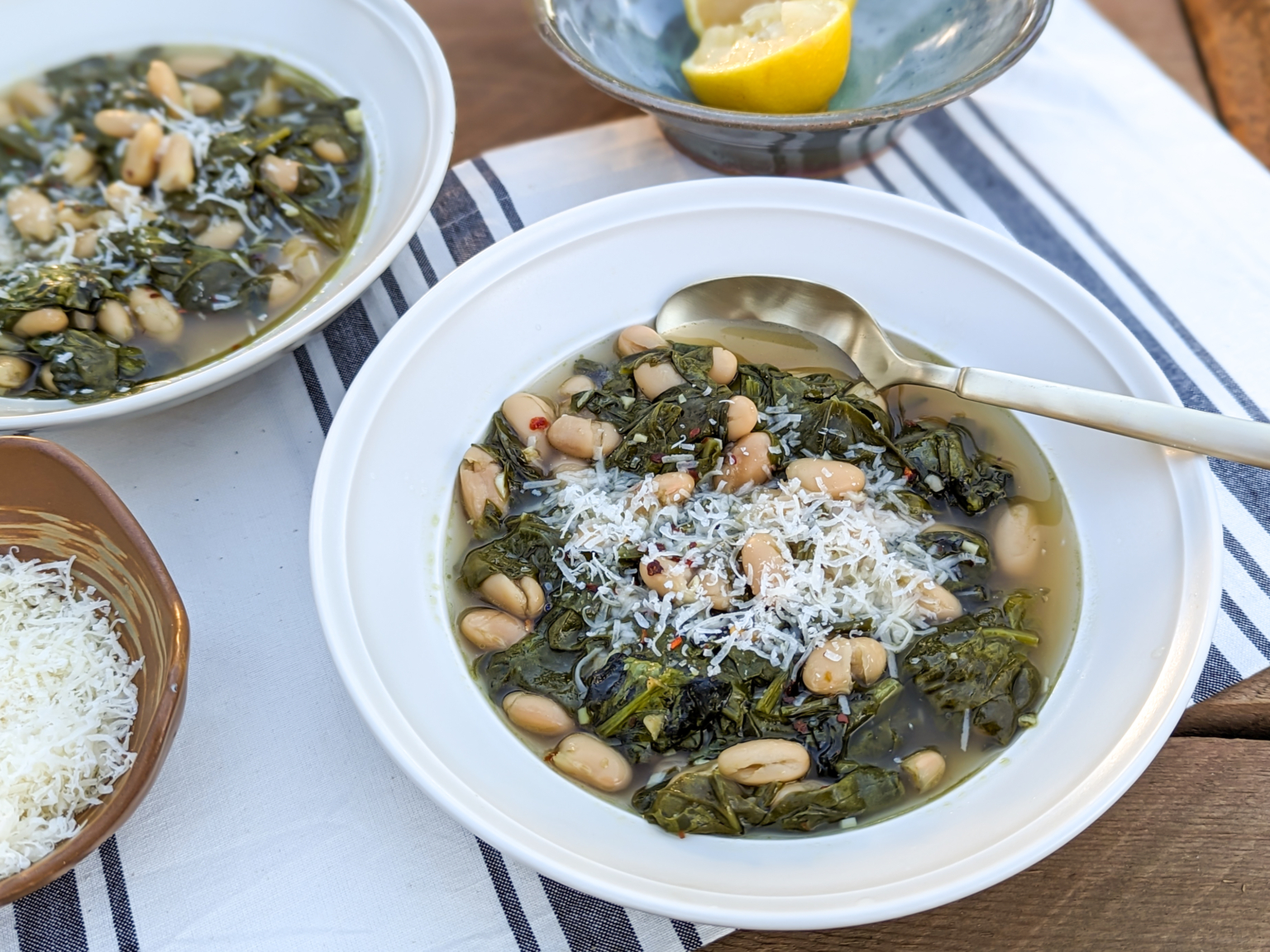 Slow Cooked Greens and Beans Recette Magazine
