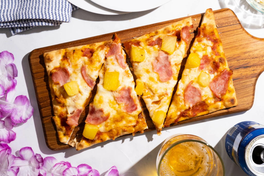 Hawaiian Flatbread with Pineapple and Ham