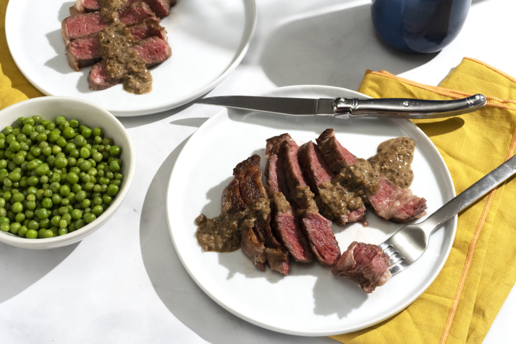 Sous Vide Ribeye Steaks with Mustard Sauce Recette Magazine