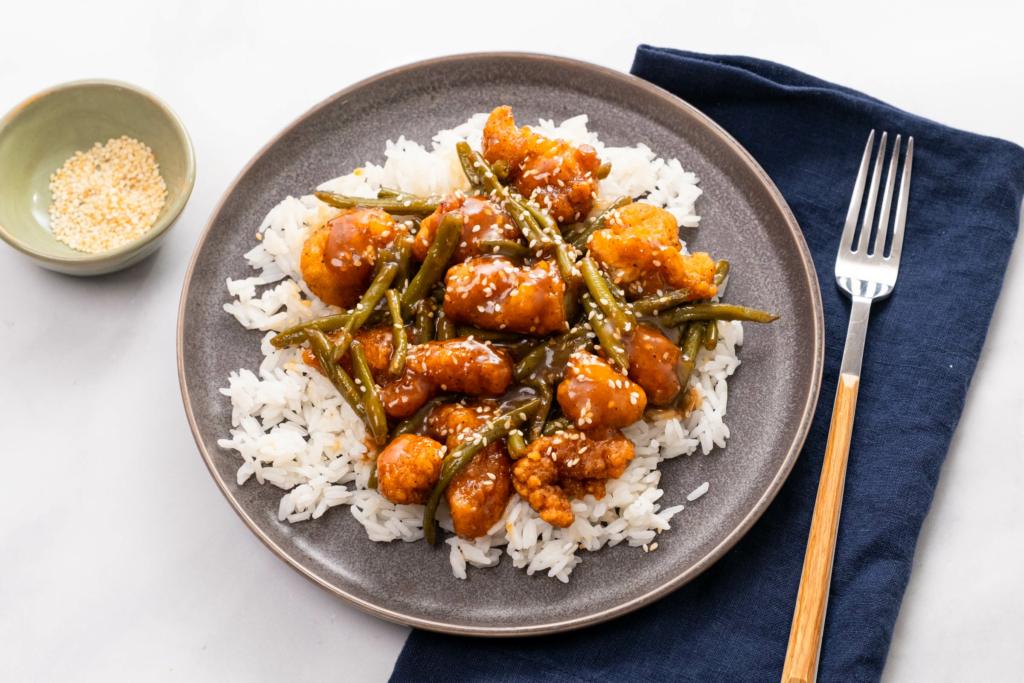 Sesame Chicken with Green Beans & Rice