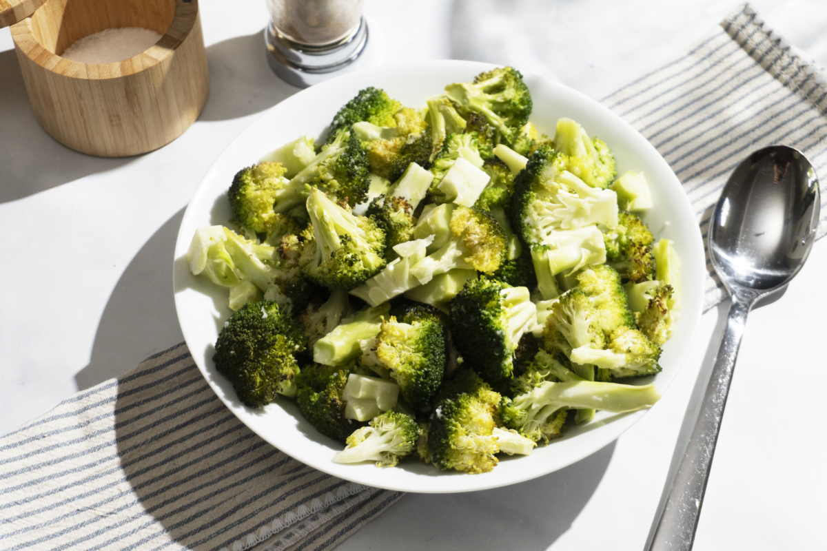 Garlic Roast Broccoli – Recette Magazine
