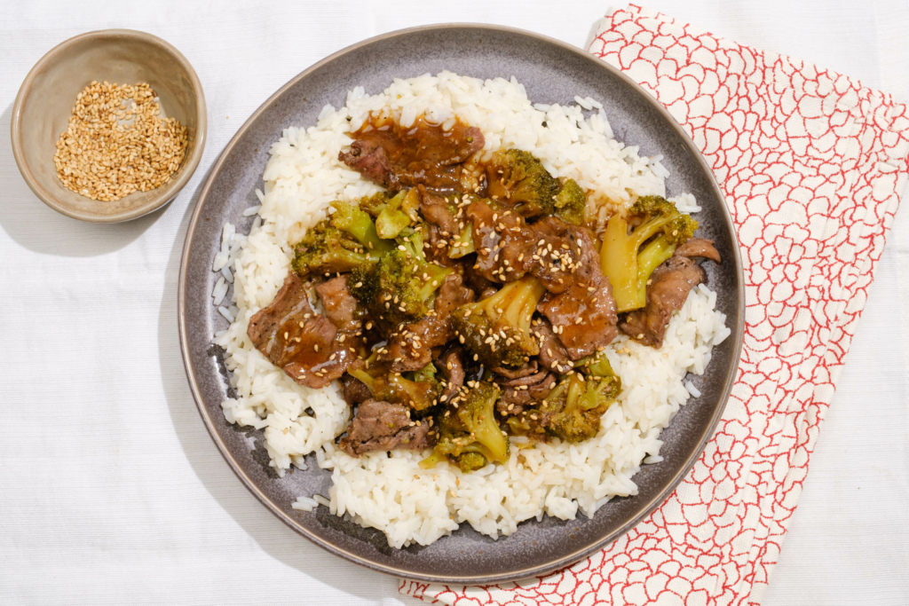 Beef and Broccoli with Sesame Seeds