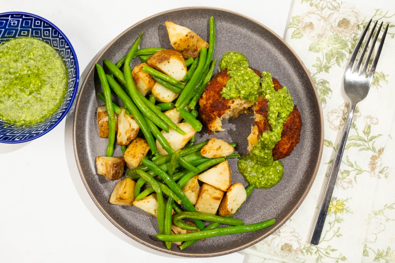 Basil Pesto Crab Cakes