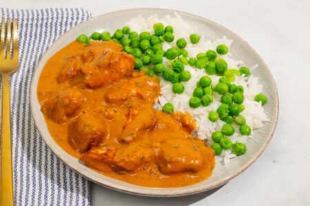 Meal Card: Chicken Tikka Masala with Green Peas